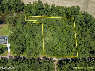 806 Sail Haven Dr, Oriental, NC 28571