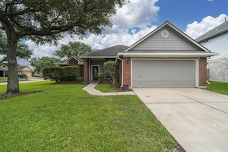 17014 Sailors Moon Ct, Friendswood, TX 77546
