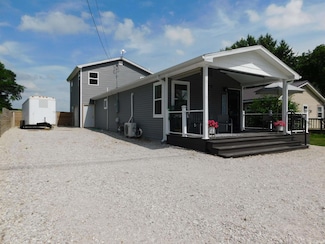 9118 S Don Way, Claypool, IN 46510