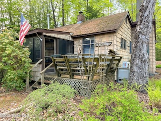 30 the Back Rd, Diamond Point, NY 12824