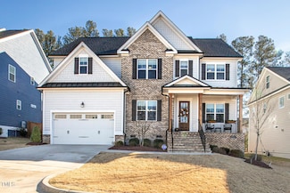 409 Candlebrook Ln, Cary, NC 27519