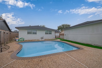 10606 Sageforest Dr, Houston, TX 77089