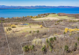 251 Tamarack Rd, Charlotte, VT 05445