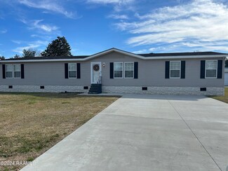 1003 Walter Rd, New Iberia, LA 70560
