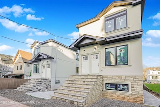 20 Brown Place, Staten Island, NY 10305