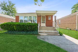 14517 S Hoxie Ave, Chicago, IL 60633