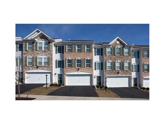 121 Rylie Dr, Harmony, PA 16037