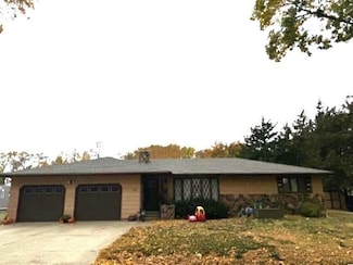 116 S Vyborny St, Tabor, SD 57063