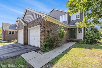 239 Fieldcrest St Unit 210, Ann Arbor, MI 48103