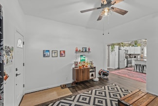 1010 W 4th St, Medford, OR 97501