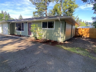 1701 106th St S, Tacoma, WA 98444