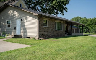 101 S Riverside Dr Unit 103, Ames, IA 50010