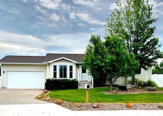 2801 Encino Dr, Great Falls, MT 59404