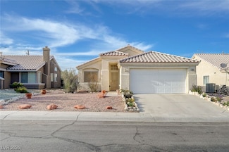2208 Twisted Oak Ave, North Las Vegas, NV 89032