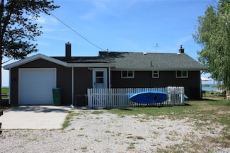 1724 Maple Rd, Sebewaing, MI 48759