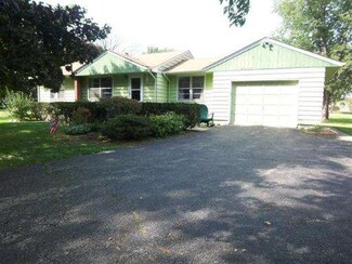 840 Guerin Rd, Libertyville, IL 60048