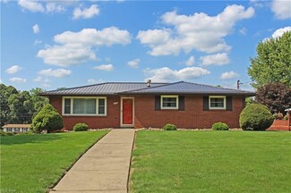 911 Donegal Dr E, Follansbee, WV 26037