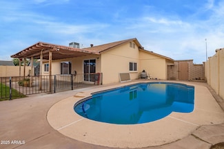 7114 W Oregon Ave, Glendale, AZ 85303