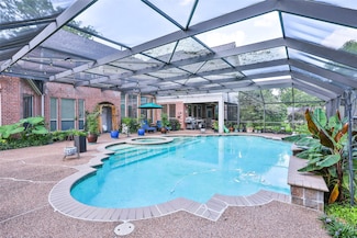 2107 N Shadow Grove Ln, Richmond, TX 77406