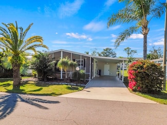 4537 King Palm Ln, Zephyrhills, FL 33541