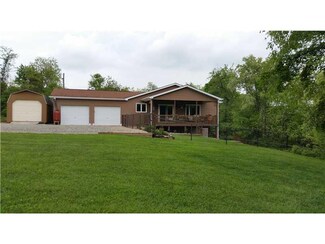 110 Mount Joy Dr, Leechburg, PA 15656