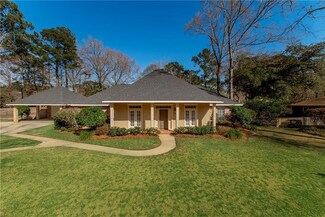 11 S Division Dr, Covington, LA 70433
