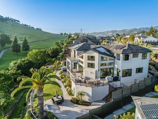 3727 Lakebriar Place, Santa Rosa, CA 95403