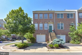 2509 James Monroe Cir, Herndon, VA 20171