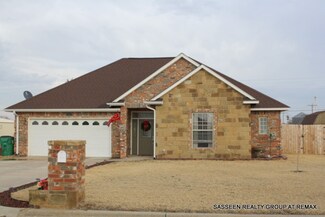 113 Thurman Dr, Walters, OK 73572