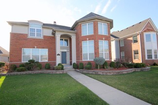 1675 N Wood's Way, Vernon Hills, IL 60061