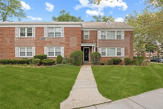 48 Lawrence Park Crescent, Bronxville, NY 10708