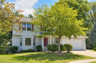 2603 Bent Ridge Ct, Des Moines, IA 50320