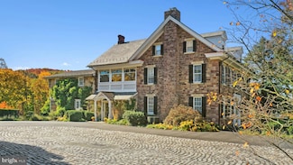 2332 Kunsman Rd, Quakertown, PA 18951