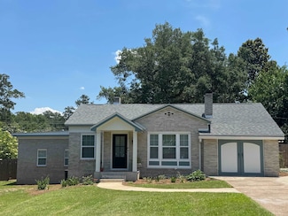 2015 E Forest Dr, Tallahassee, FL 32303