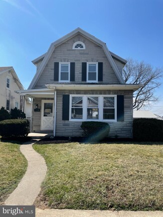 3318 Fulton St, Reading, PA 19605