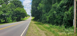 3939 U S Highway 64 Unit 5, Mocksville, NC 27028