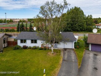 2541 Lyvona Ln, Anchorage, AK 99502