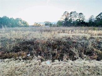 000 Hornets Rd, Lumberton, NC 28358