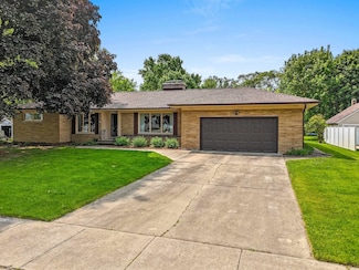 1238 Grignon St, Green Bay, WI 54301