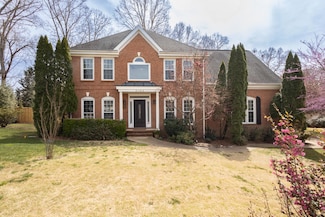 2106 College Park Ln, Soddy Daisy, TN 37379