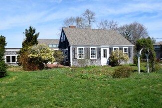 83 Rendezvous Ln, Barnstable, MA 02630