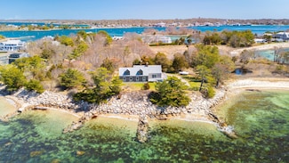 169 Penzance Rd, Woods Hole, MA 02543