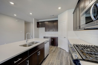 410 Stagg St, McKinney, TX 75069