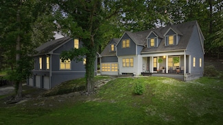 832 N 25th St, Middlesboro, KY 40965
