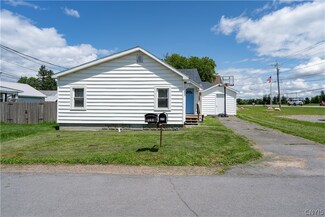 275 Swart Ave, Clayton, NY 13624