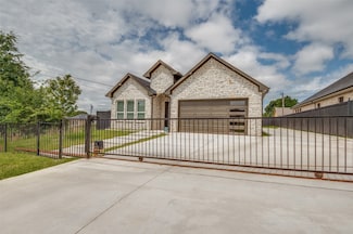 319 Bounding Main, Gun Barrel City, TX 75156