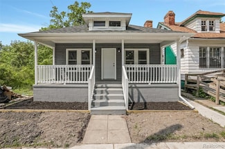 1958 Louise St, Highland Park, MI 48203