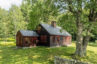 1176 E Dover Rd, Wardsboro, VT 05355