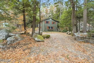 10 N Bay Rd, Bridgton, ME 04009