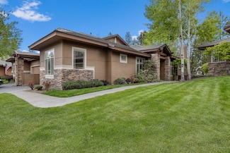 19571 SW Simpson Ave, Bend, OR 97702